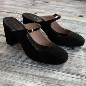 NWT and box, made in Italy Cordani Shayna black shoes, US size 10/EU size 41.